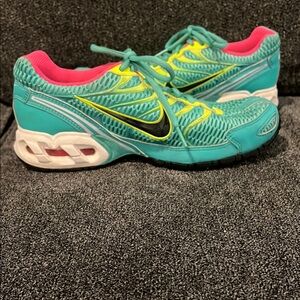 Nike Air Max Turquoise Sneakers